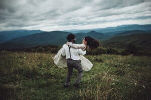 how to include loved ones in your elopement
